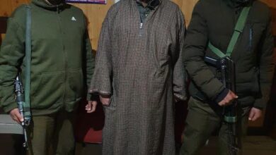 Photo of Srinagar police arrests drug peddler; Psychotropic substance recovered