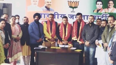 Photo of Vibodh addresses party worker meeting in RS Pura