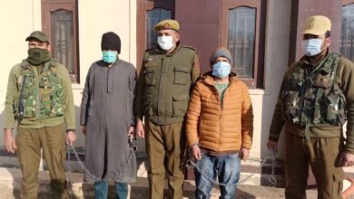 Photo of Police arrests 04 drug peddlers in Kulgam and Awantipora; Contraband substances recovered  Cash amount of ₹22000 seized