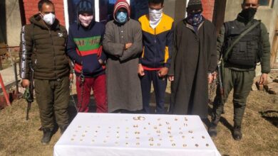 Photo of Kulgam police busts gang of burglars