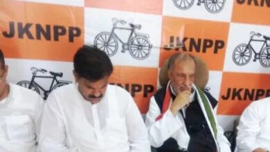 Photo of President JKNPP, Sr. Leaders visit 48-days old  dharna in front of Jammu BJP Office