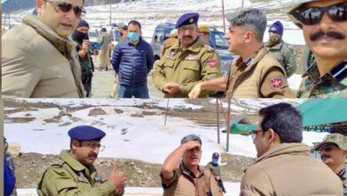 Photo of DIG CKR Shri Amit Kumar-IPS reviewed security arrangements at Manigam, base camp Baltal, Domail and Yatra track