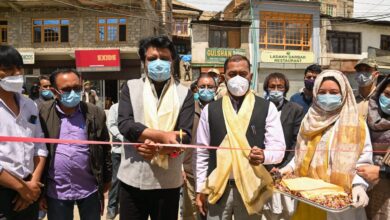 Photo of CEC Feroz Khan kick starts mobile vaccination camp, weeklong mop-up sessions for COVID-19 vaccination of left out beneficiaries  