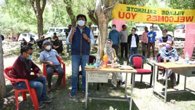 Photo of CEC Feroz Khan visits community classes in Sankoo Education Zone