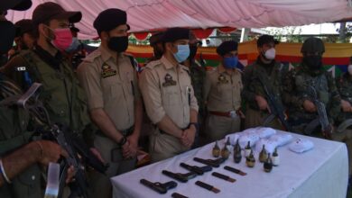 Photo of Narco-militant module busted in Baramulla; 10 people arrested, Rs 45 Cr worth Heroine seized