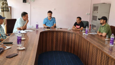 Photo of Director A&SH Ladakh convenes emergency meeting with regard to FMD Vaccination