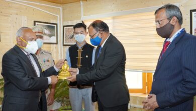 Photo of LG Mathur convenes meeting with Regional Director, RBI