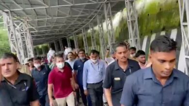 Photo of Rahul Gandhi pays obeisance at Mata Vaishno Devi Shrine, participates in Aarti