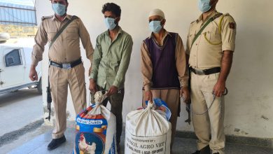 Photo of Police arrests 02 drug peddlers in Awantipora; contraband substance recovered