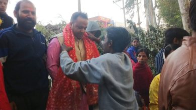 Photo of BJP leader and Co Convenor Sanskritik cell Sumit Sharma celebrates Chhat Puja with the locals of Bihar in Jammu