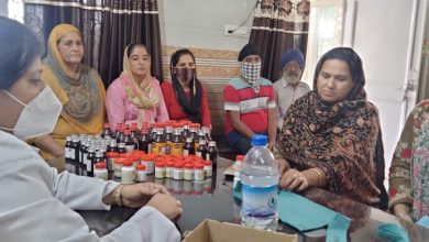 Photo of Samooh Women Wing holds another medical camp distributes free medicines