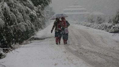 Photo of MeT issues ‘Red alert’ as Kashmir receives fresh snowfall