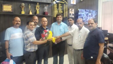 Photo of BJP Health and Medical Cell Convener JKUT Puneet Mahajan, State Conveners call on newly appointed principal GMC Dr. Ashutosh Gupta; discuss various matters of public interest