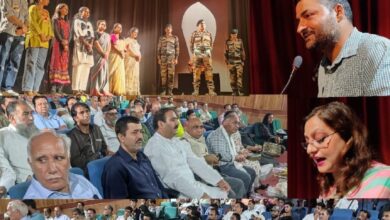 Photo of Vemedh Rangmanch (Vomedh) Repertory Stages Powerful Play ‘Mar Kar Jeena’ on the inaugural day of 3 -Day “Pagah Theatre Festival” at Tagore Hall Srinagar